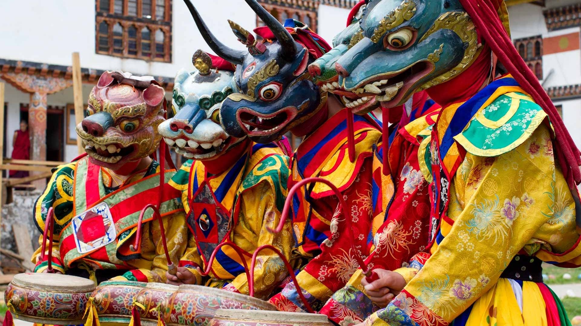 Bhutan festivaali maski tanssiesitys