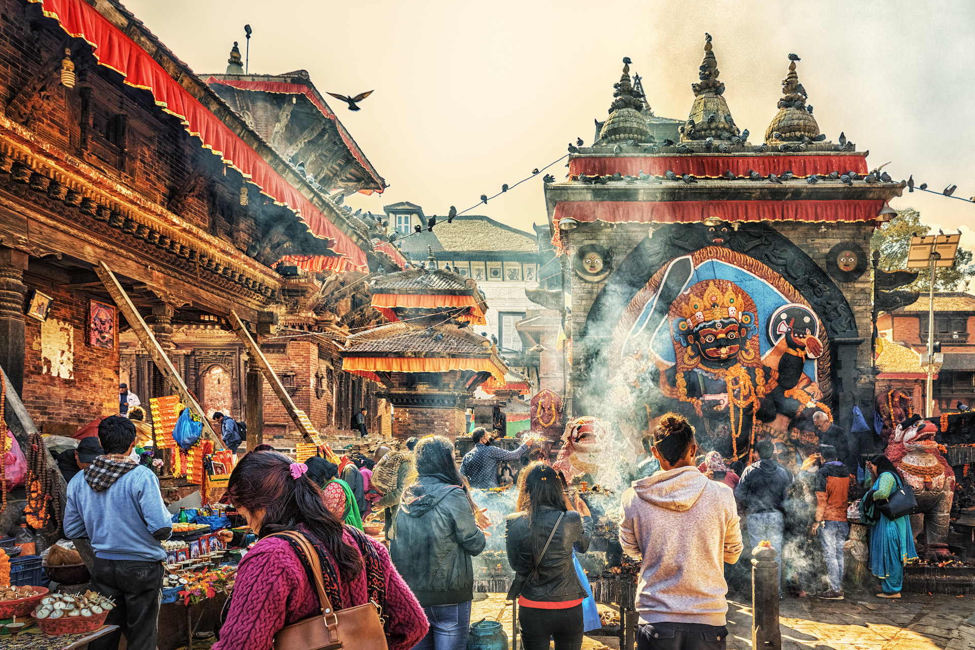 Nepalin kiertomatka katmandu  ja himalajan huiput kiertomatka